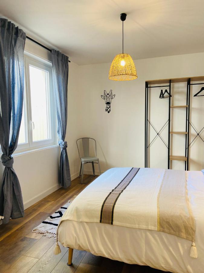 Appartement 2 Chambres Avec Terrasse Vue Sur Jardin Arbore Pontarlier Bagian luar foto