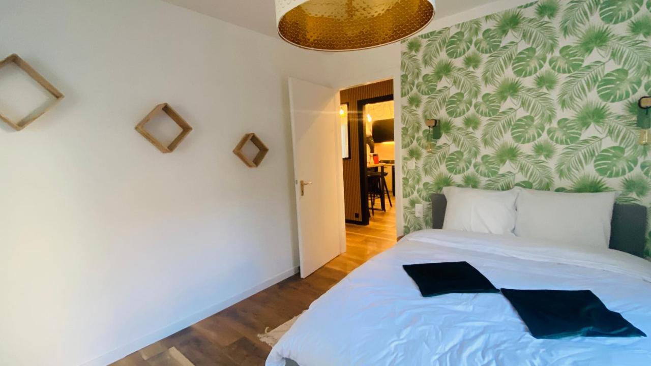 Appartement 2 Chambres Avec Terrasse Vue Sur Jardin Arbore Pontarlier Bagian luar foto